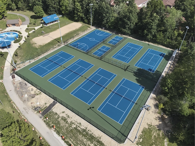 Sơn 6 lớp sân tennis-pickleball có 10% Hạt Cao Su Decoturf USA trên nền bê tông xi măng